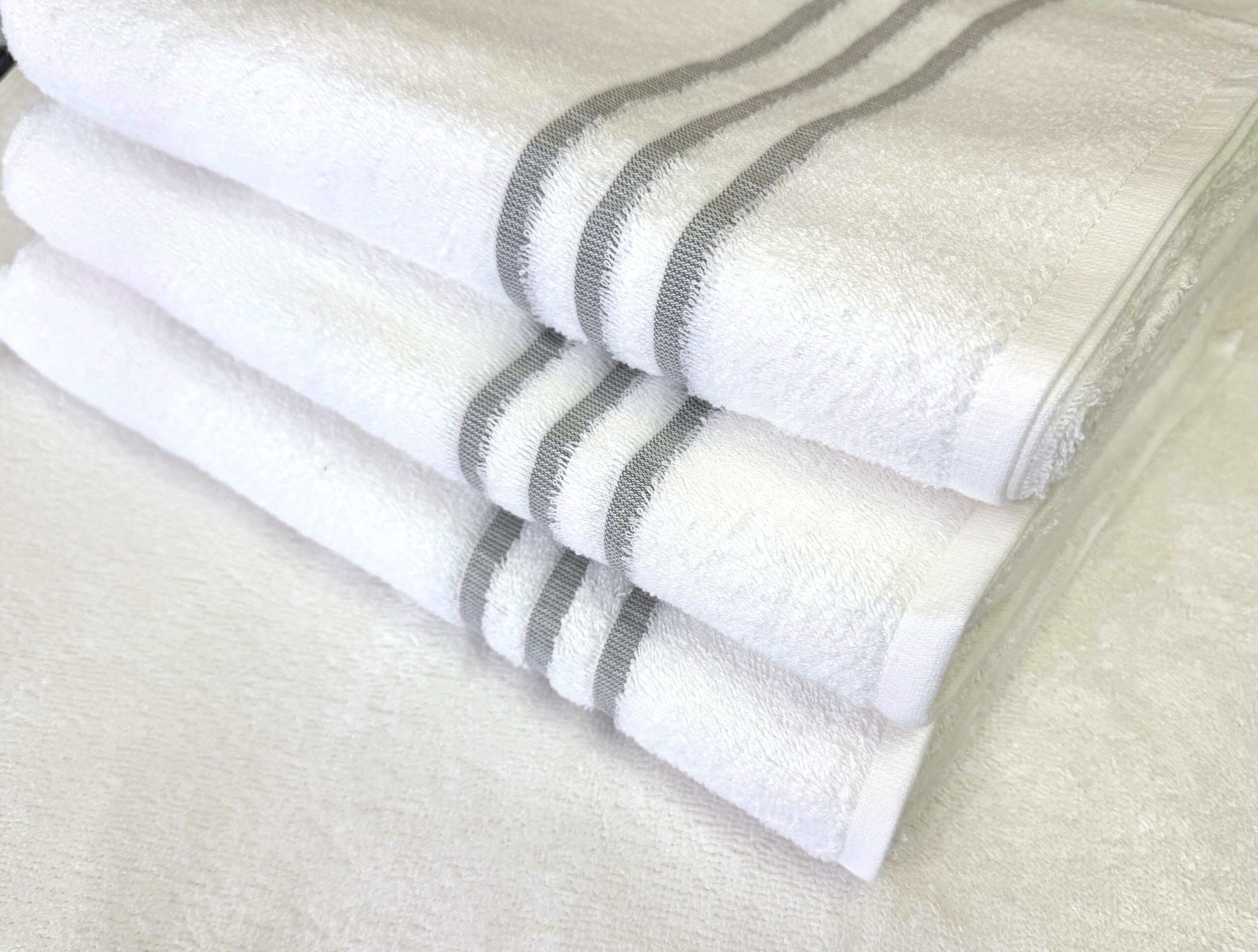 Leisure Bath Sheet 3 Grey Stripe