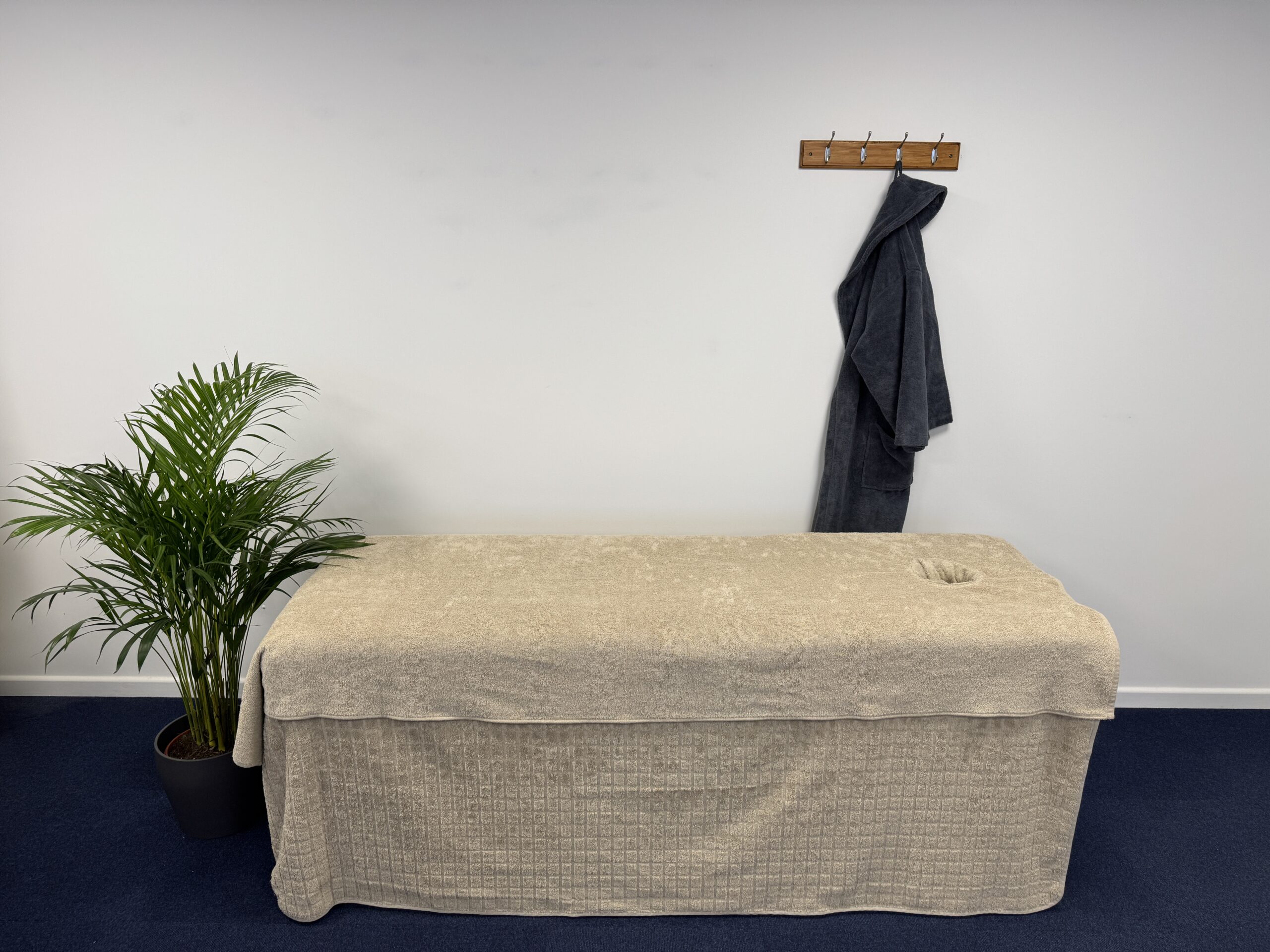 SpaKnit 450gsm Jumbo Bath Sheet with Polo Neck 100 x 220cm (Pebble)